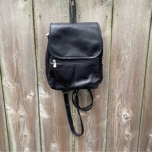 VTG Y2K 90s Royce New York Black 100% Genuine Leather Mini Backpack Bag Purse